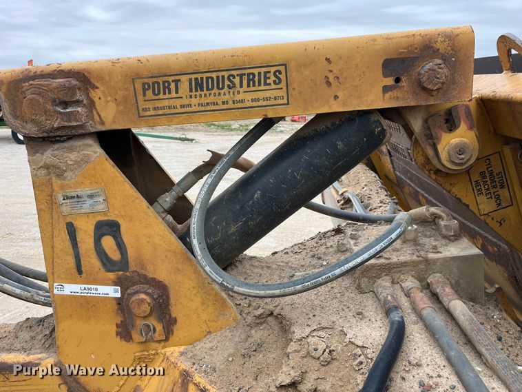 image for item LA9818 Scoop-all 171202  scraper