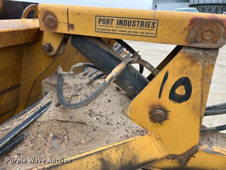 image for item LA9818 Scoop-all 171202  scraper