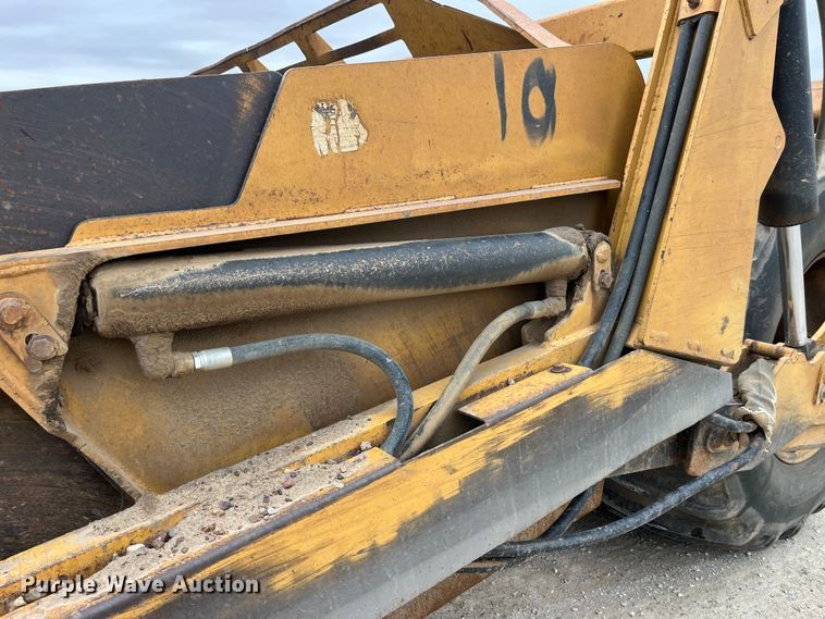 image for item LA9818 Scoop-all 171202  scraper