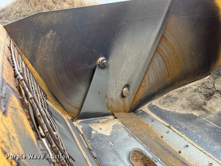 image for item LA9818 Scoop-all 171202  scraper