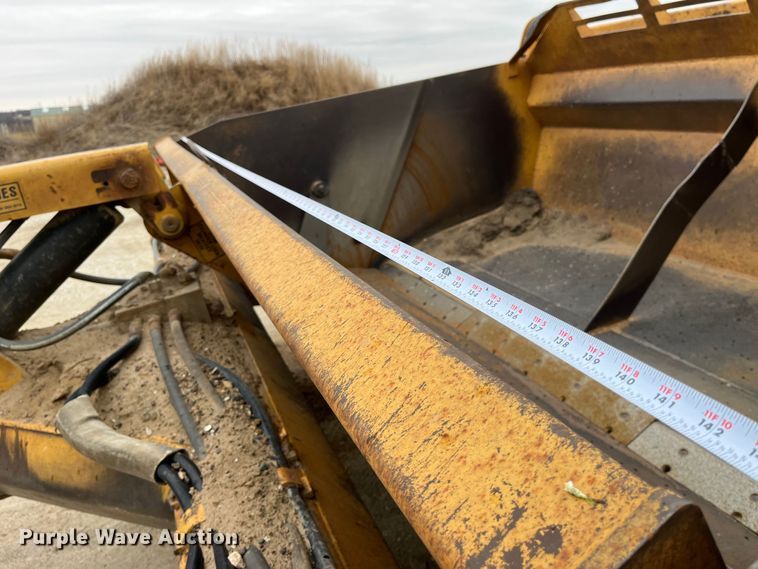 image for item LA9818 Scoop-all 171202  scraper