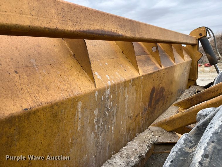 image for item LA9818 Scoop-all 171202  scraper