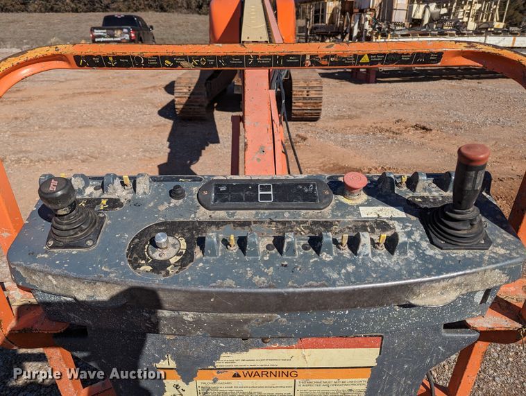 image for item LF9630 2010 JLG 660SJC  boom lift