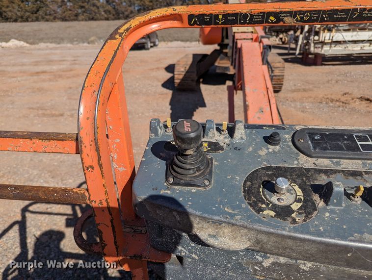 image for item LF9630 2010 JLG 660SJC  boom lift