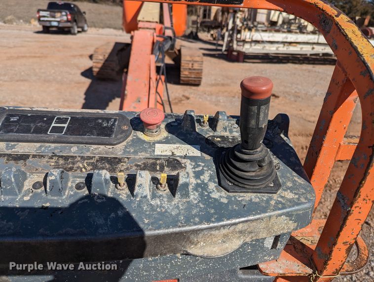 image for item LF9630 2010 JLG 660SJC  boom lift