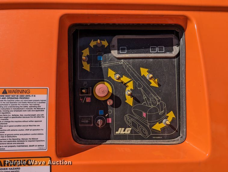 image for item LF9630 2010 JLG 660SJC  boom lift