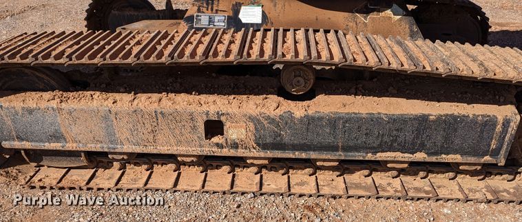 image for item LF9630 2010 JLG 660SJC  boom lift