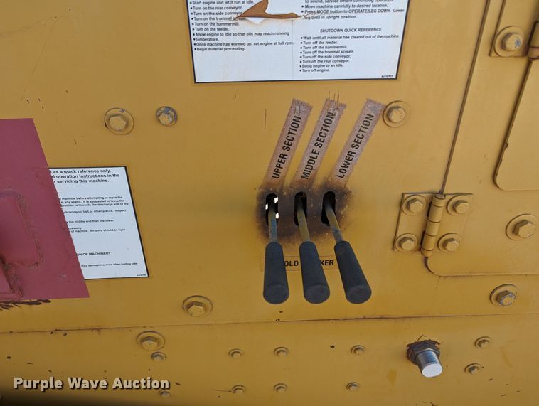 image for item LF9640 2005 Screen Machine 621T  trommel screen