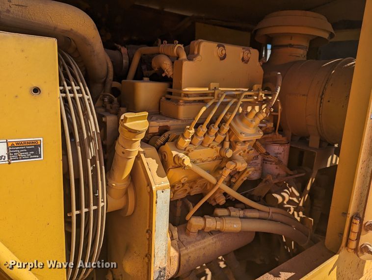 image for item LF9640 2005 Screen Machine 621T  trommel screen