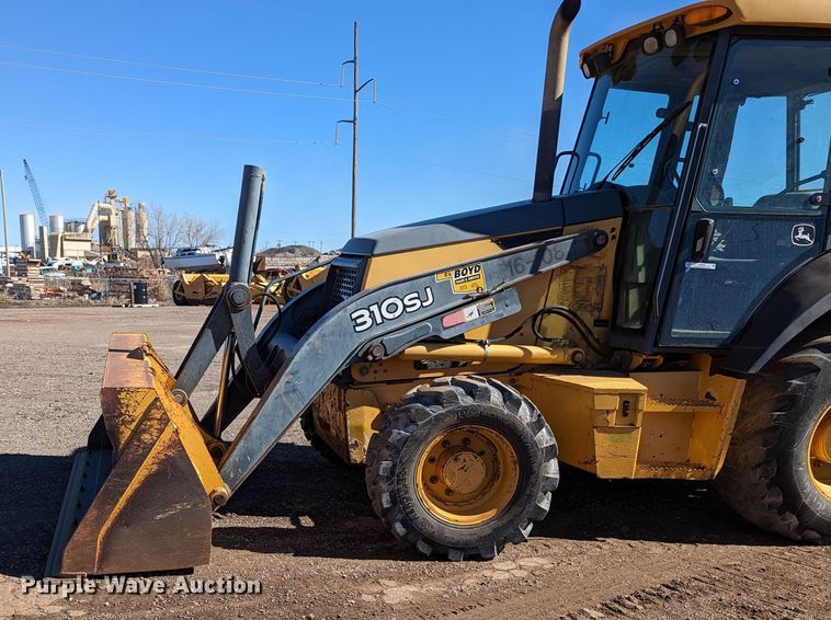 image for item LF9656 2008 John Deere 310SJ  backhoe