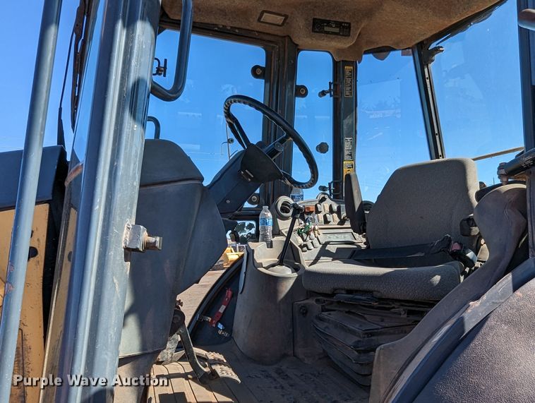 image for item LF9656 2008 John Deere 310SJ  backhoe