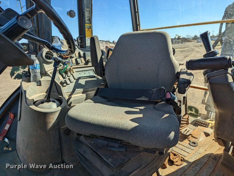 image for item LF9656 2008 John Deere 310SJ  backhoe