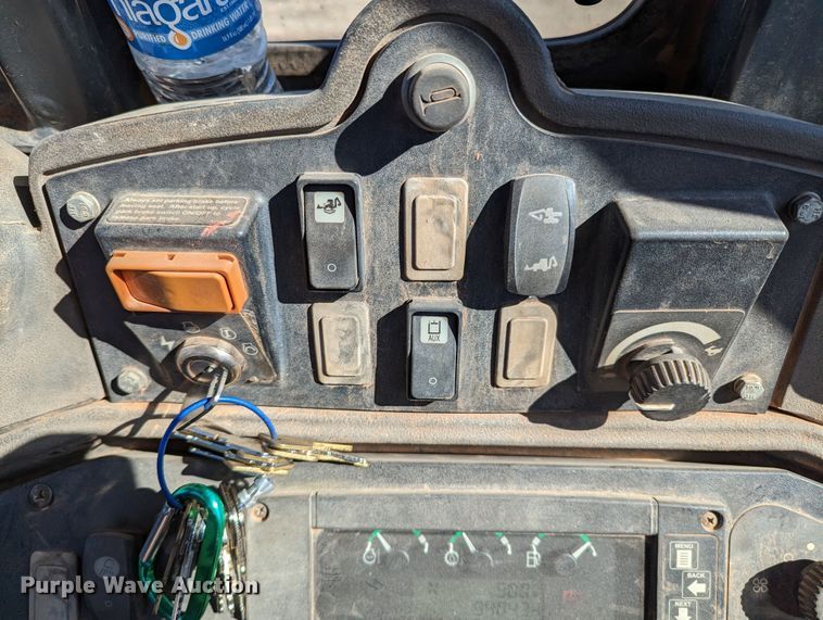 image for item LF9656 2008 John Deere 310SJ  backhoe