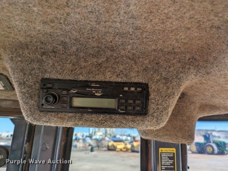 image for item LF9656 2008 John Deere 310SJ  backhoe