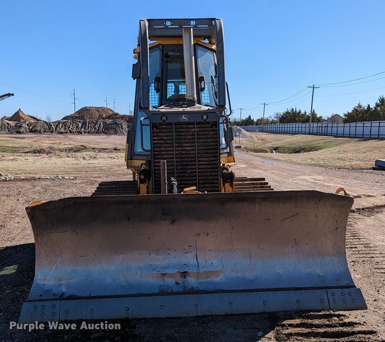 image for item LF9657 2008 John Deere 700J XLT  dozer