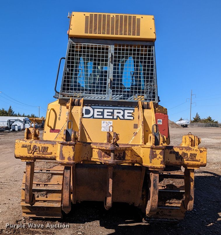 image for item LF9657 2008 John Deere 700J XLT  dozer