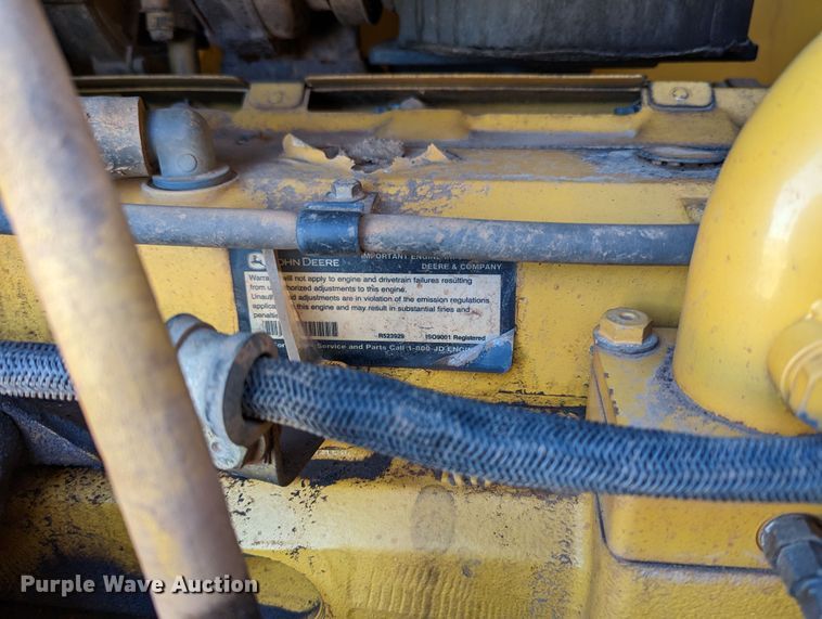 image for item LF9657 2008 John Deere 700J XLT  dozer