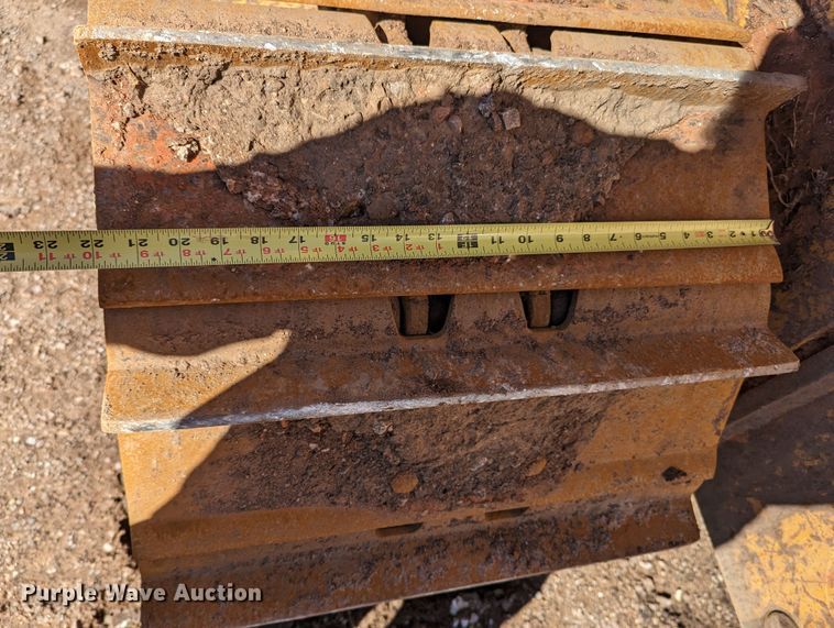 image for item LF9657 2008 John Deere 700J XLT  dozer