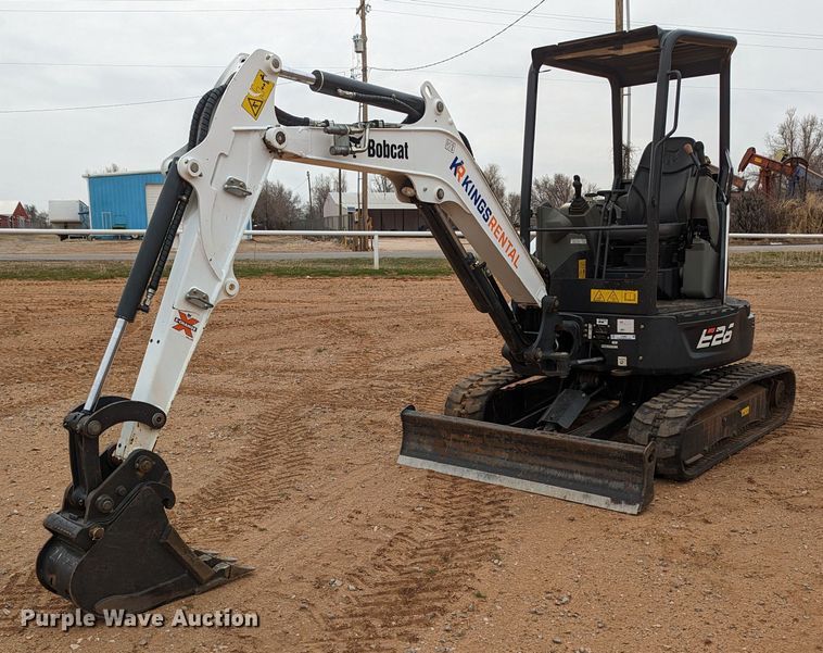 image for item LF9683 2019 Bobcat E26  mini excavator