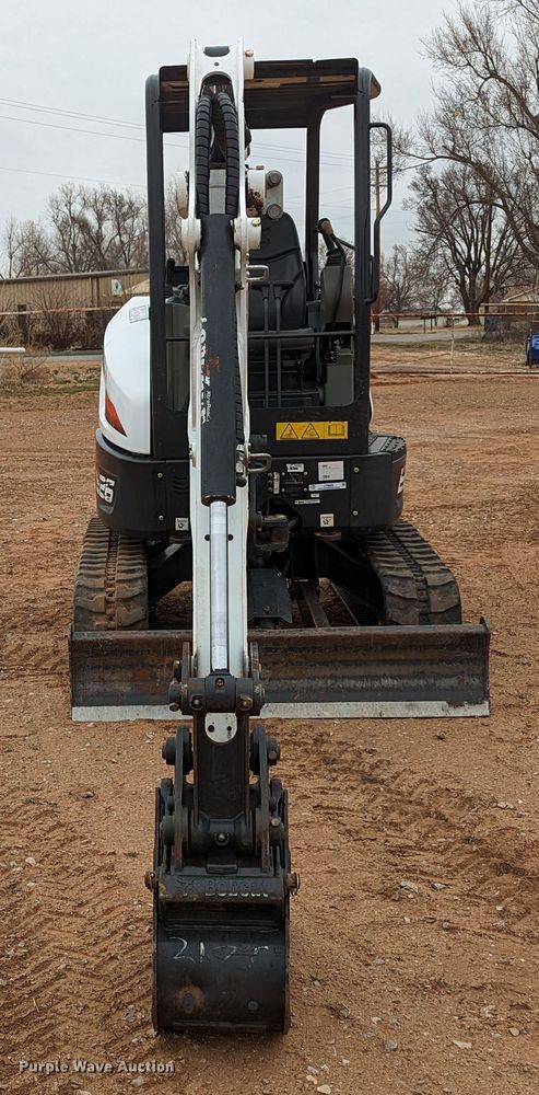 image for item LF9683 2019 Bobcat E26  mini excavator