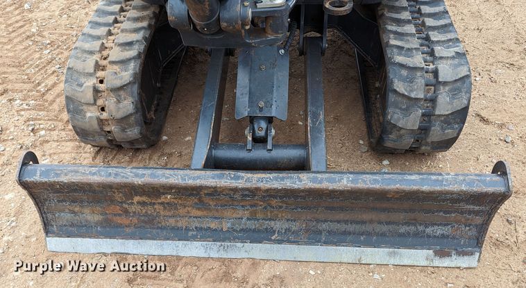 image for item LF9683 2019 Bobcat E26  mini excavator