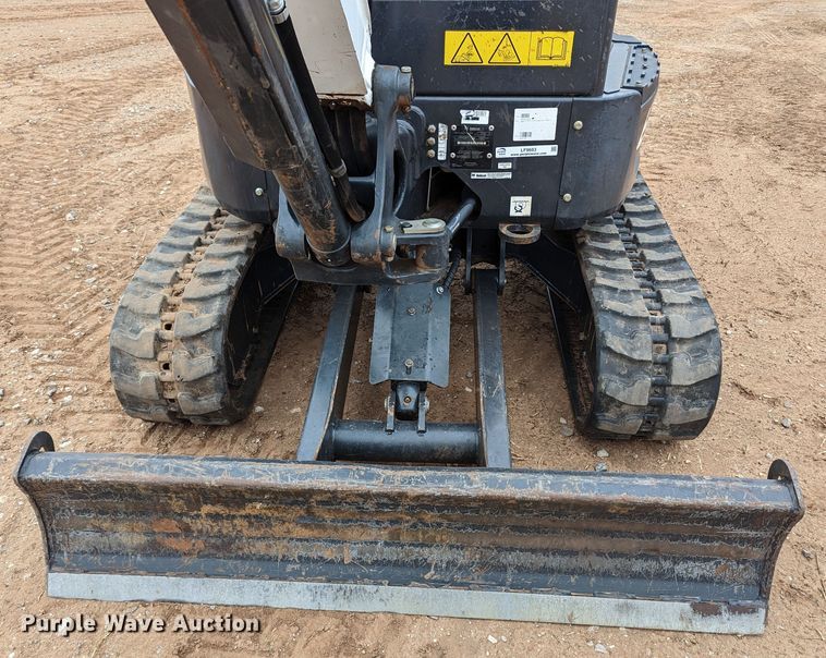 image for item LF9683 2019 Bobcat E26  mini excavator