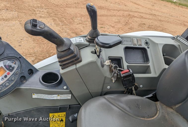 image for item LF9683 2019 Bobcat E26  mini excavator