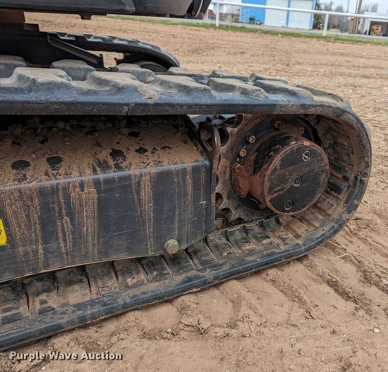 image for item LF9683 2019 Bobcat E26  mini excavator