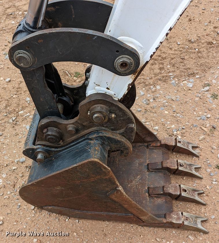 image for item LF9684 2016 Bobcat E32  mini excavator