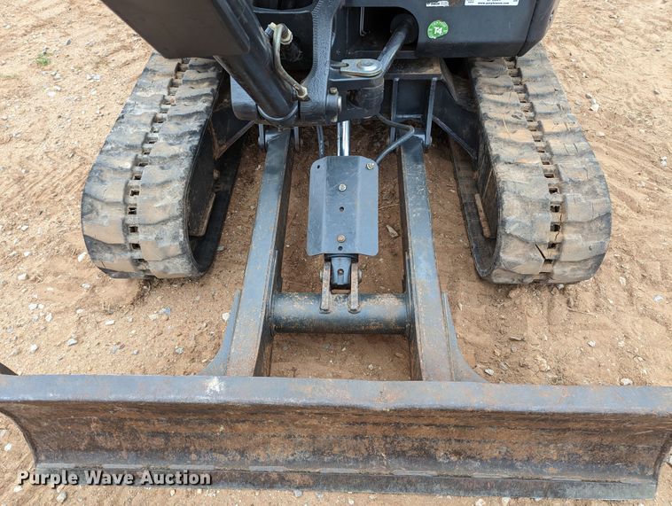 image for item LF9684 2016 Bobcat E32  mini excavator