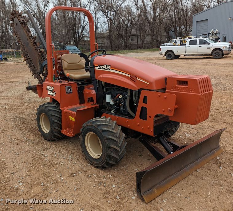 image for item LF9685 Ditch Witch RT45  trencher