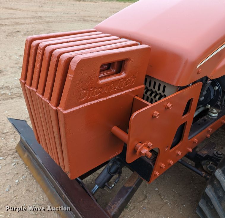 image for item LF9685 Ditch Witch RT45  trencher