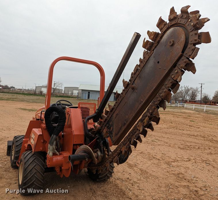 image for item LF9685 Ditch Witch RT45  trencher