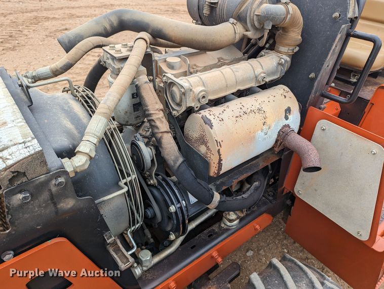 image for item LF9685 Ditch Witch RT45  trencher