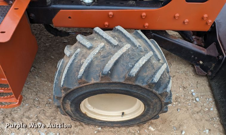 image for item LF9685 Ditch Witch RT45  trencher