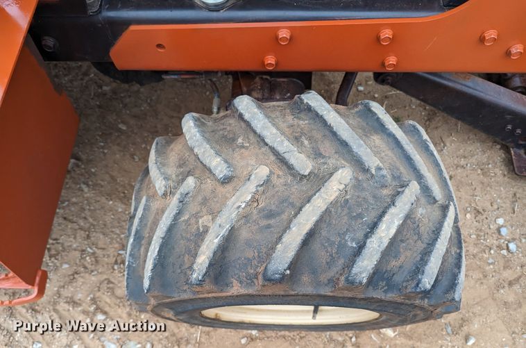 image for item LF9685 Ditch Witch RT45  trencher