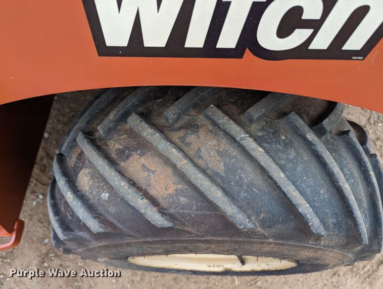 image for item LF9685 Ditch Witch RT45  trencher