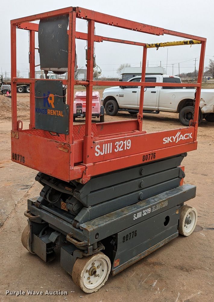 image for item LF9687 2008 Skyjack SJIII 3219  scissor lift