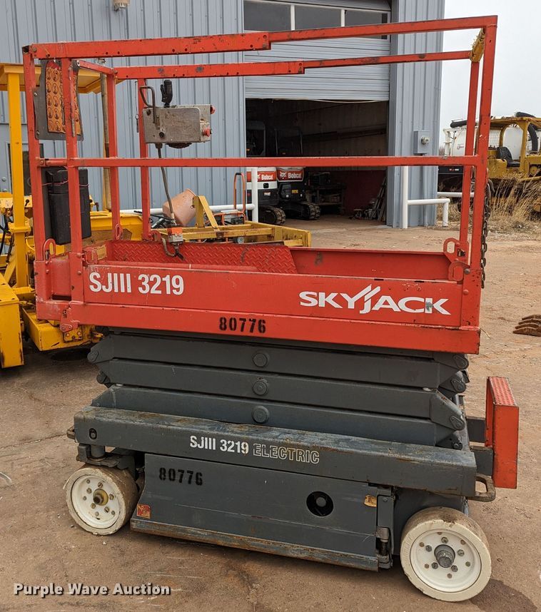 image for item LF9687 2008 Skyjack SJIII 3219  scissor lift