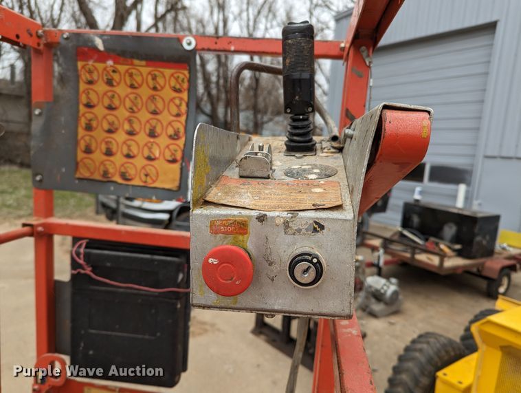 image for item LF9687 2008 Skyjack SJIII 3219  scissor lift