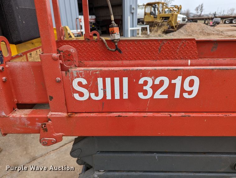 image for item LF9687 2008 Skyjack SJIII 3219  scissor lift
