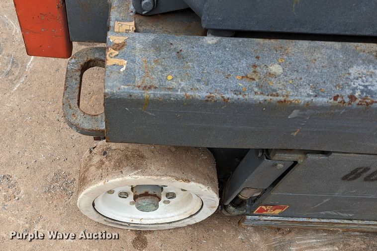 image for item LF9687 2008 Skyjack SJIII 3219  scissor lift