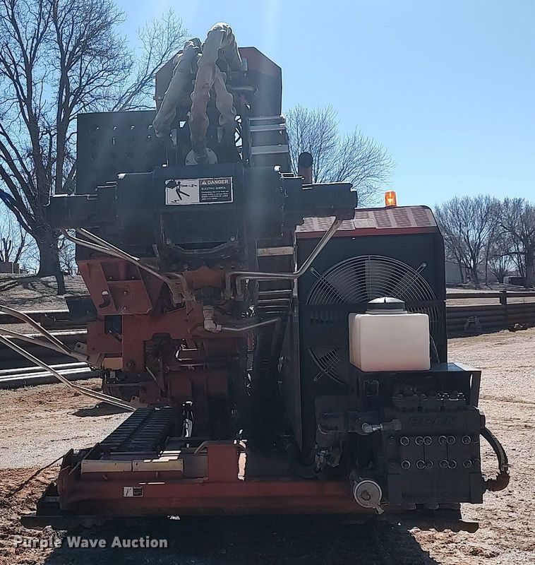 image for item LG9585 2007 Ditch Witch JT4020 Mach 1  directional boring unit