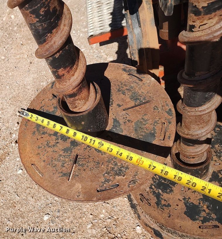 image for item LG9585 2007 Ditch Witch JT4020 Mach 1  directional boring unit