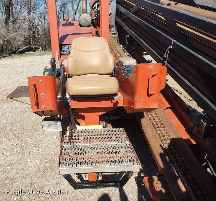 image for item LG9585 2007 Ditch Witch JT4020 Mach 1  directional boring unit