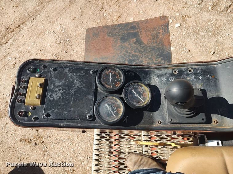 image for item LG9585 2007 Ditch Witch JT4020 Mach 1  directional boring unit