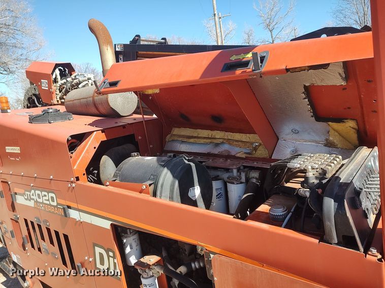 image for item LG9585 2007 Ditch Witch JT4020 Mach 1  directional boring unit