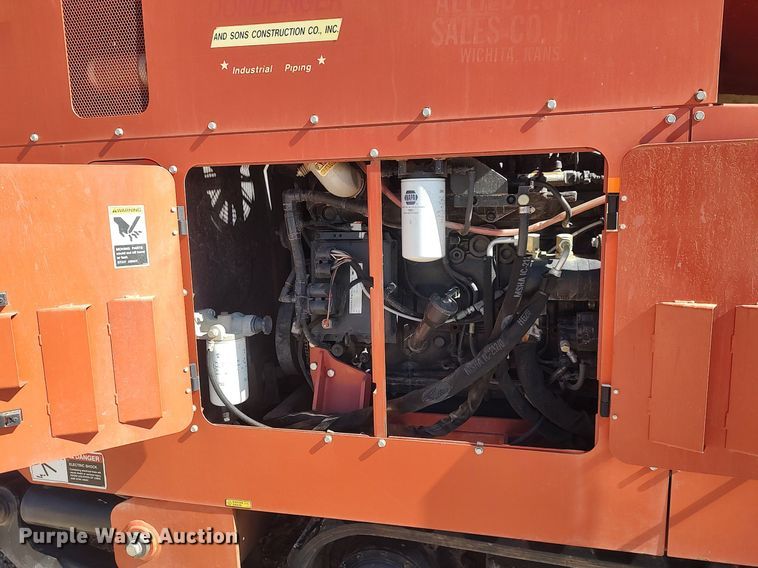 image for item LG9585 2007 Ditch Witch JT4020 Mach 1  directional boring unit