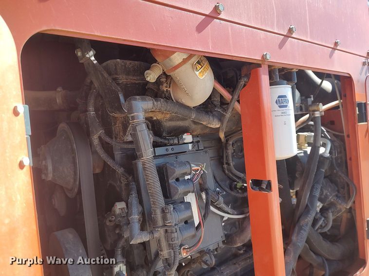 image for item LG9585 2007 Ditch Witch JT4020 Mach 1  directional boring unit