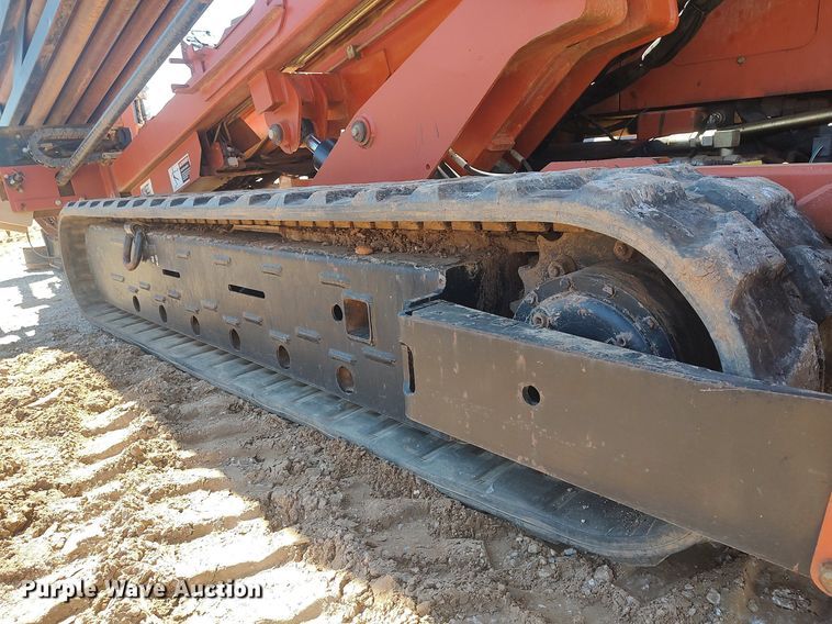 image for item LG9585 2007 Ditch Witch JT4020 Mach 1  directional boring unit